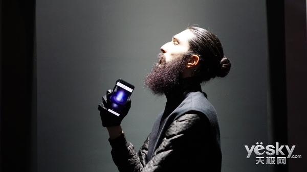 维密超模都说好!磨砂黑vivo Xplay6至美图赏